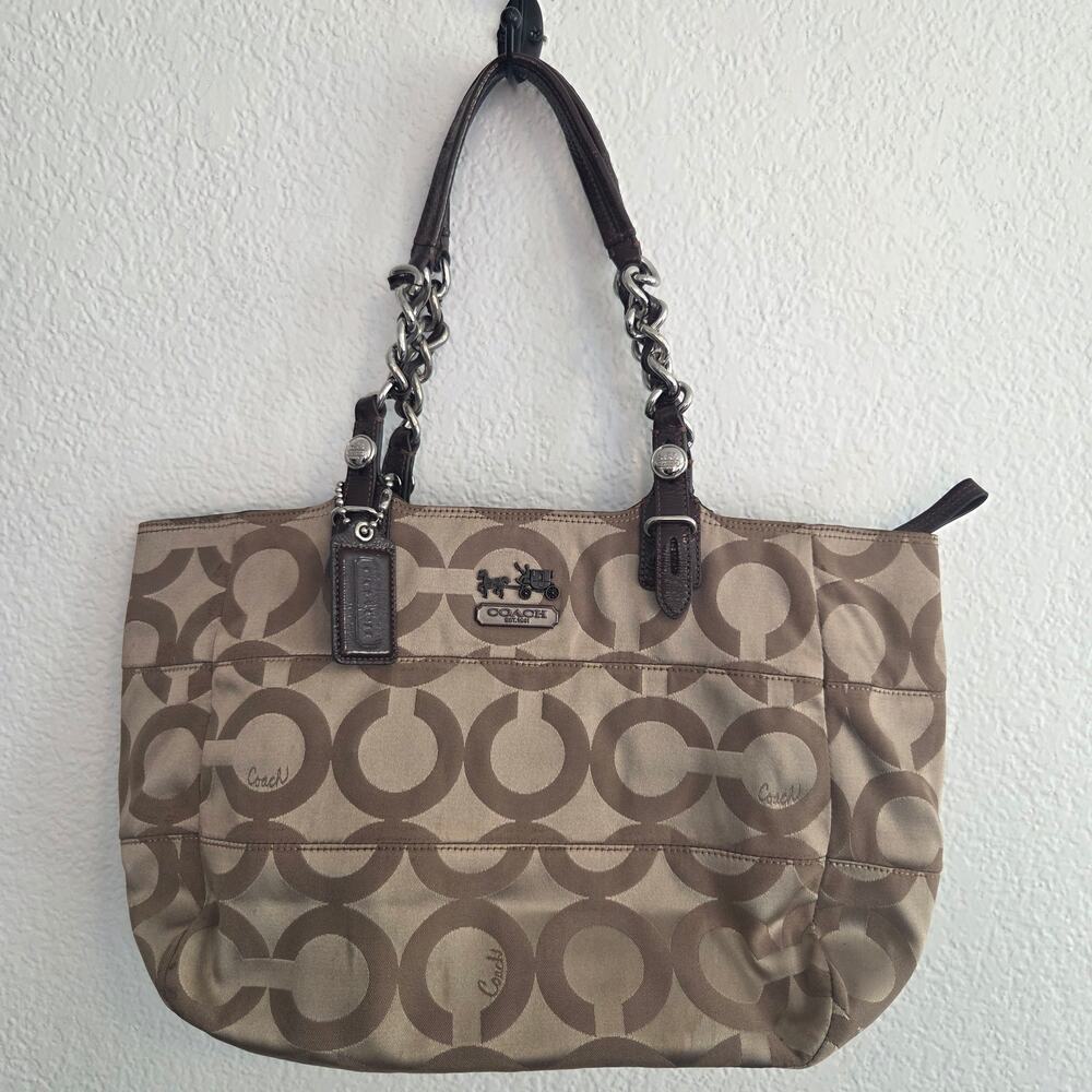 Coach Madison Tribeca Op Art Tote Y2K Pink Interior Pre-loved Excellent